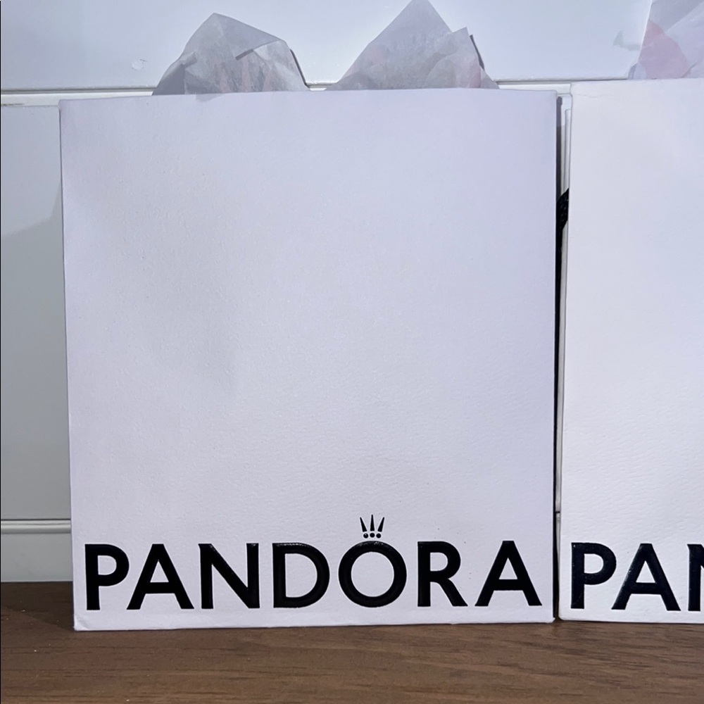 Pandora Elegant White Gift Bags With Pink Interior and Pandora Tissue Paper. - Picture 3 of 16
